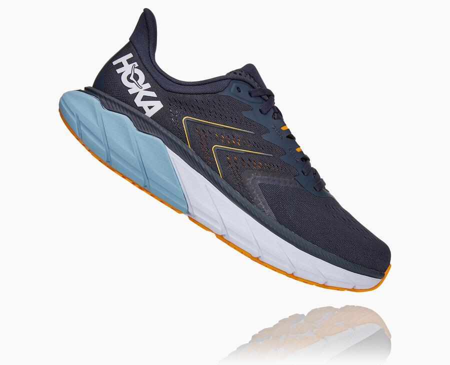 Men's Arahi 5